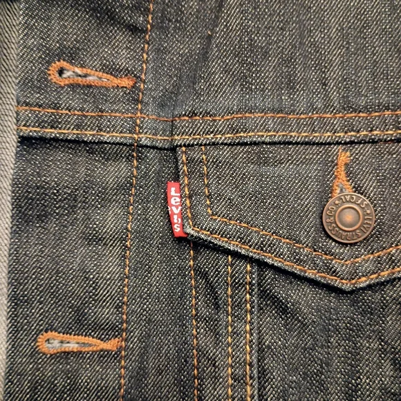 NWOT Levi's Dark Blue Denim Jacket Sz M - Picture 6 of 6